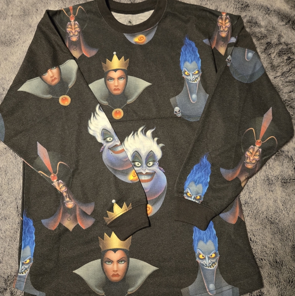 2022 Disney Parks Villains Up To No Good Spirit Jersey Size XS